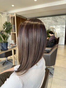 キャリ(CALI) シークレットハイライト上質セミロングCALI・田町・三田・CHIAKI