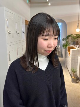 ミーナ バイ アーバン(Meena by urban.) 【Meenaハザマ】中性ストレート×外ハネミディ