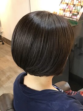 アティック(attic) ショートボブ/ボブ/ミディアム/ヘアドネーション/レイヤーカット