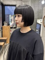 テトヘアー(teto hair) ステップカット、切りっぱなしボブ、ワイドバング、黒髪