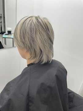 ギア(GEAR.) 三宮【オシャレデザイン】メンズローライト♪