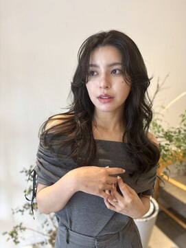 ケーツー あべのキューズモ-ル店(K-two) 柔らかオリーブカラー