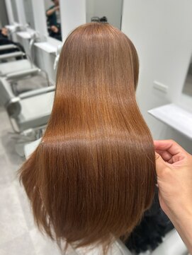 パルス ヨコハマ(PULSE yokohama) キャラメルベージュ/レイヤーカット/内巻きワンカール