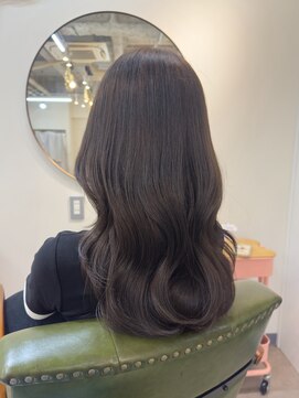 ヒョンミョン ライズバイレボ 柏西口店(hyon myon/RISEbyREVO) 透け感カラー/グレージュ/くびれヘア