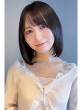 シータ&nbsp;30代40代50代ミディアムレイヤー/ボブ