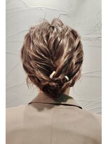 サンジュウナナドシー 大宮東口店(37.0℃)&nbsp;ボブでも叶う♪ふわふわアップスタイル