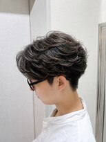 コア(CO:A)&nbsp;フェザーパーマ　センターパート韓国ニュアンスパーマメンズ長崎