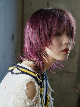 ライラ(Lyla) ブリーチカラー×マッシュウルフ｜下北沢デザインカラー