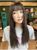オン眉ロングヘア/グレージュ
