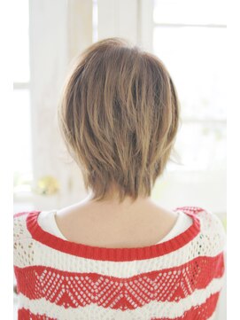 シュシュット(chouchoute) 小顔グラデーションカラーバターブランジュ美髪ダブルバング/072