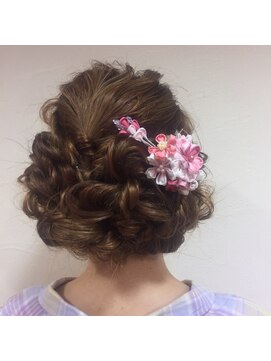 アイビー(Ivy) まとめ髪　編み込み　ヘアアレンジ