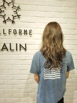 ビューティー エールフォルム 浜松有玉店(BEAUTY YELLFORME)&nbsp;ハイトーン コテ巻きロングヘア