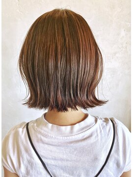 ベルビアンカ(Belle BIANCA) Belle BIANCA 外ハネボブ 暖色カラー ミニボブ by.yukiho