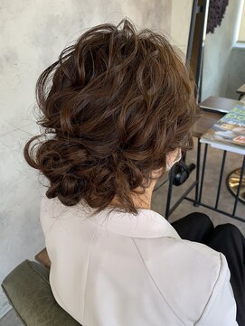 ヘアスタジオニコ(hair studio nico...) ルーズシニヨン