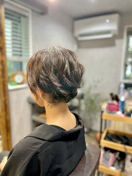 ベルトオブヴィーナス(Belt of venus) カジュアルに☆ショートルーズアップアレンジ