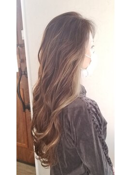 ヘアーアンドネイル ルシア(Hair&Nail Lucia) イヤリングハイライトMIX