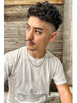 トルネード(TORNADO) ワイルドパーマツーブロックショート n9.24