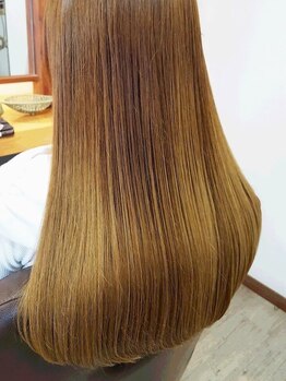 ヘアー キューブ 桜木店(hair cube)の写真/紫外線やカラーによる髪のダメージに！そんな髪を徹底補修【うるツヤカラー+3STEPトリートメント￥7980】