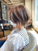 バンプ ギンザ(BUMP GINZA)&nbsp;30代、40代/丸みくびれショートボブ×白髪染めハイライト/大宮