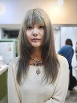 クペウ ローウェン(cope'u ROWEN)&nbsp;渋谷/ウルフカット  デザインカラー ルーツカラー エンドカラー