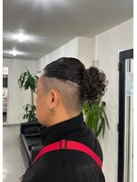 メンズサロン キング 梅田店(Men’s salon K!ng)&nbsp;波巻きツイストスパイラルパーマ/フェザーパーマ/眉毛/メンズ