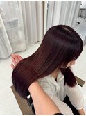 カシスレッドカラー　艶髪　レイヤーカット