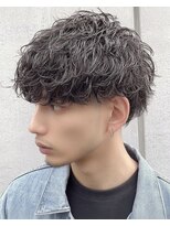 hum 立川【ハム】髪質改善・酸性ストレート・縮毛矯正 サーフカール/刈り上げセンターパート/フェザーパーマ[立川]