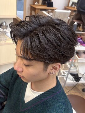 チャンネル 桶川西口(channel) 刈り上げセンターパート毛流れ