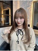 透明感ベージュ×まとまる艶ロング
