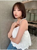 ミディアムレイヤーバタフライカットハッシュカット小顔ヘア