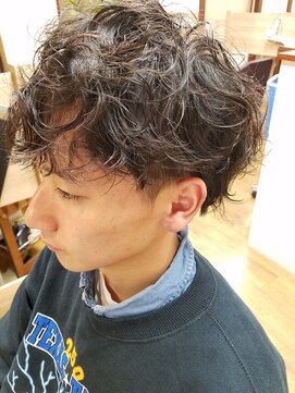 カラーリリー(calla lily) men'sマッシュ ラフパーマ