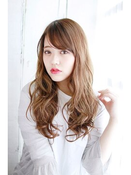 プティルカ(PutiLuca D.C.) ツヤ感ヌーディーベージュのミックスカール