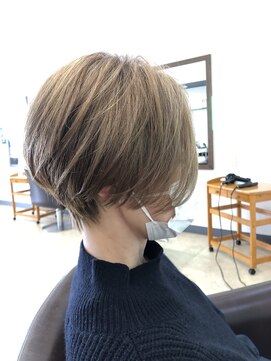 クローバーズ(CLOVERS) ダブルカラーショート