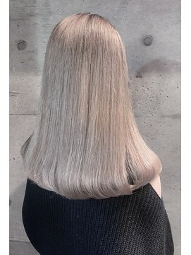 ポット バイ クレドガーデン 大宮東口店(pote by CRED GARDEN) 韓国風/シルバーカラー/Aラインボブ/ロブ/モテ髪カタログ/大宮