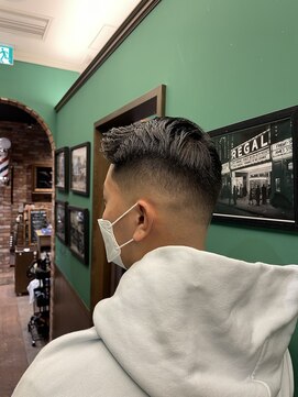 ヒロギンザバーバーショップ 丸の内店(HIRO GINZA BARBER SHOP) スキンフェード