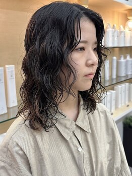 【n.HAIRイチオシはエアウェーブ】低温でじっくりかけるので低ダメージ＆モチが程良くスタイリングも簡単！