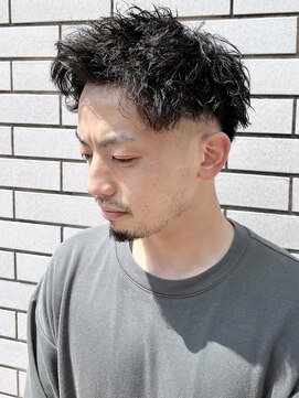 ヘアーアンドメイク ニューヨークニューヨーク 姫路店(Hair&Make NYNY) アップバング刈り上げツイストパーマ