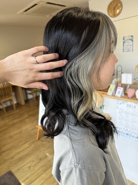 ナチュラル(Natural) インナーカラー×ミルクティベージュ