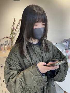 テトラ バイ ネオリーブ 横浜西口店(tetra by neolive) イヤリングカラー　ホワイトグレージュ