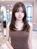 ケアリー 千葉ニュータウン中央(Carelly)&nbsp;デザインカラー/レイヤーカット/ウェットヘア/オリーブベージュ