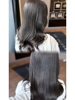 アオ(ao.)&nbsp;赤み防ぐオリーブグレージュ♪