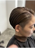 刈り上げショートボブ・メッシュ