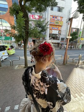 ボブでできるアップスタイル