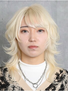 ガルテ(GARTE) 抜きっぱなしブロンド×ウルフカット