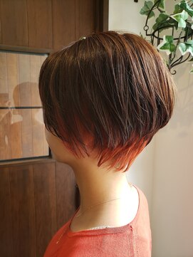 ヘア ケア ディエイチケー(HAIR CARE DHK) ショートボブにアクセントカラー
