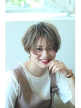 キャンパス(CANPUS) 軽やかさが魅力のハイトーンハンサムショート[藤枝/藤枝駅]