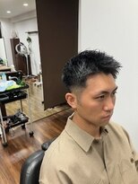 ヘアメイク グリーン アール(HAIR MAKE Green R)&nbsp;フェードカット　　2ミリ