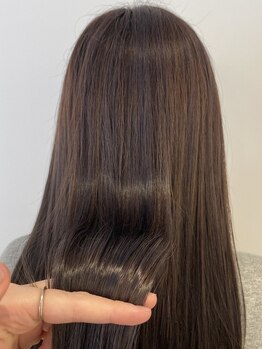 エルムトウキョウ(ELM Tokyo)の写真/髪質改善に特化したサロンだからこそできる本格ケア・縮毛矯正でダメージをしっかり修復しながらツヤ美髪に