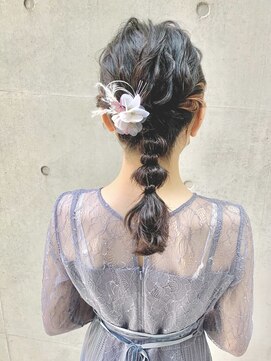 ディア(.eer) ミディアム × イヤリングカラー × 編みおろし //　玉ねぎヘア