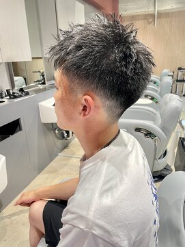 エメン(EMEN) フェードショート　担当土井